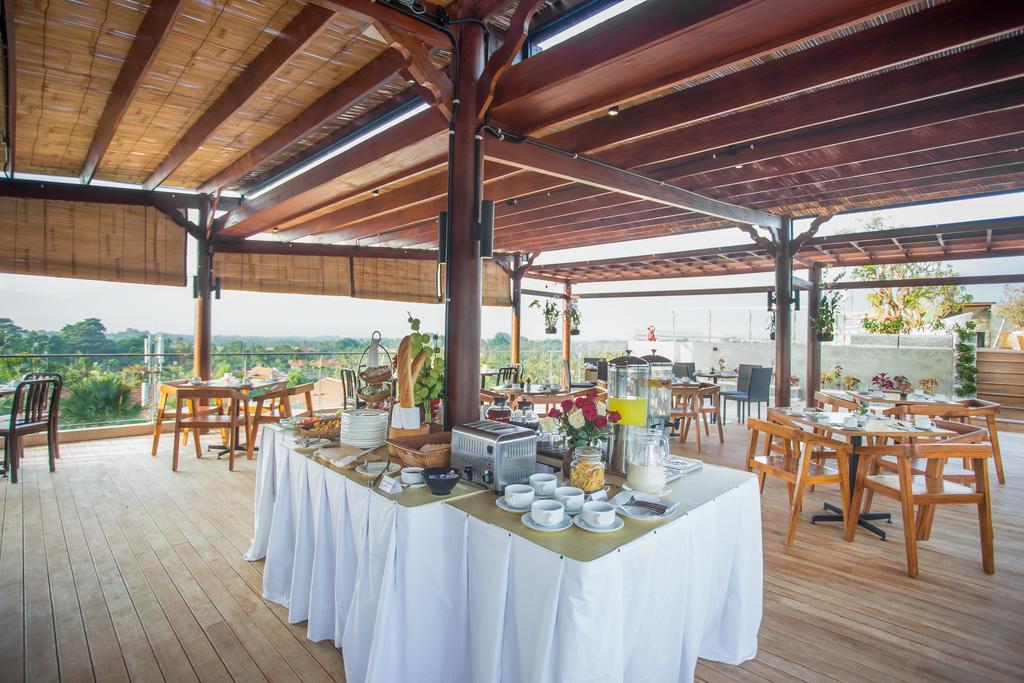 Maxonehotels At Ubud - Chse Certified Exterior photo