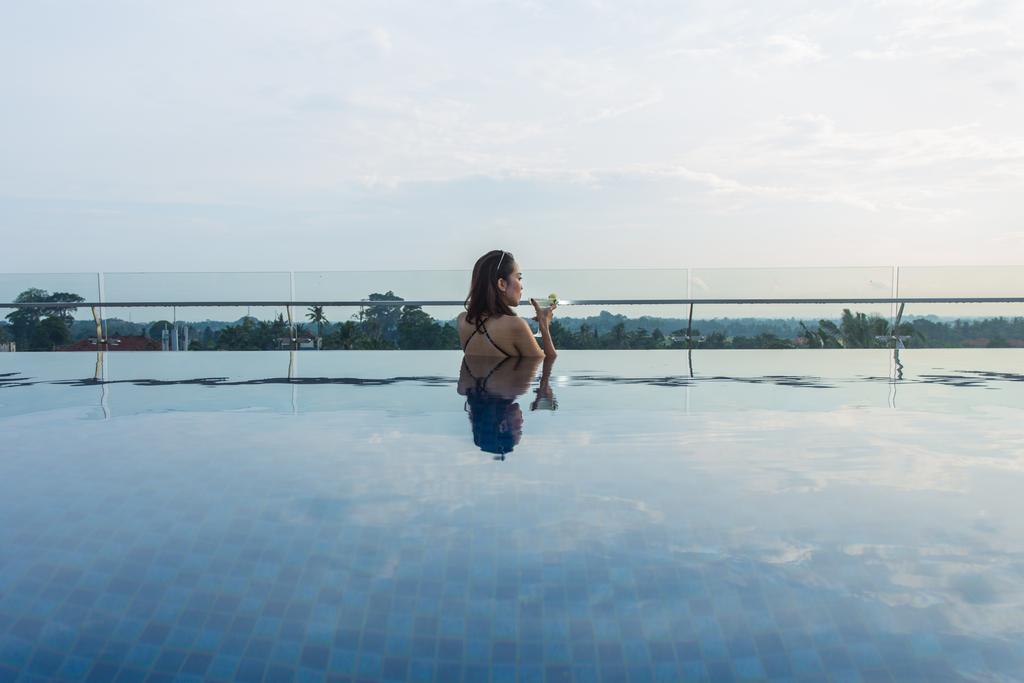 Maxonehotels At Ubud - Chse Certified Exterior photo