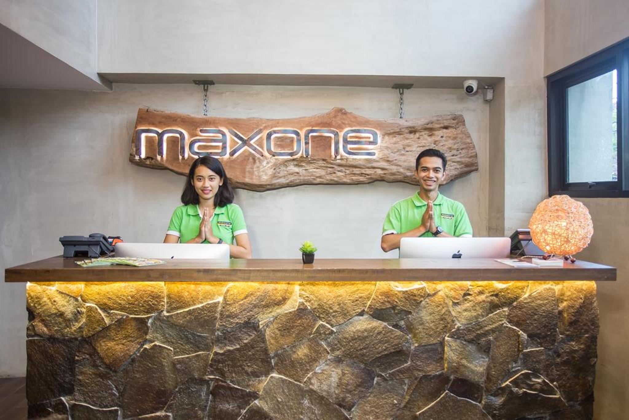 Maxonehotels At Ubud - Chse Certified Exterior photo