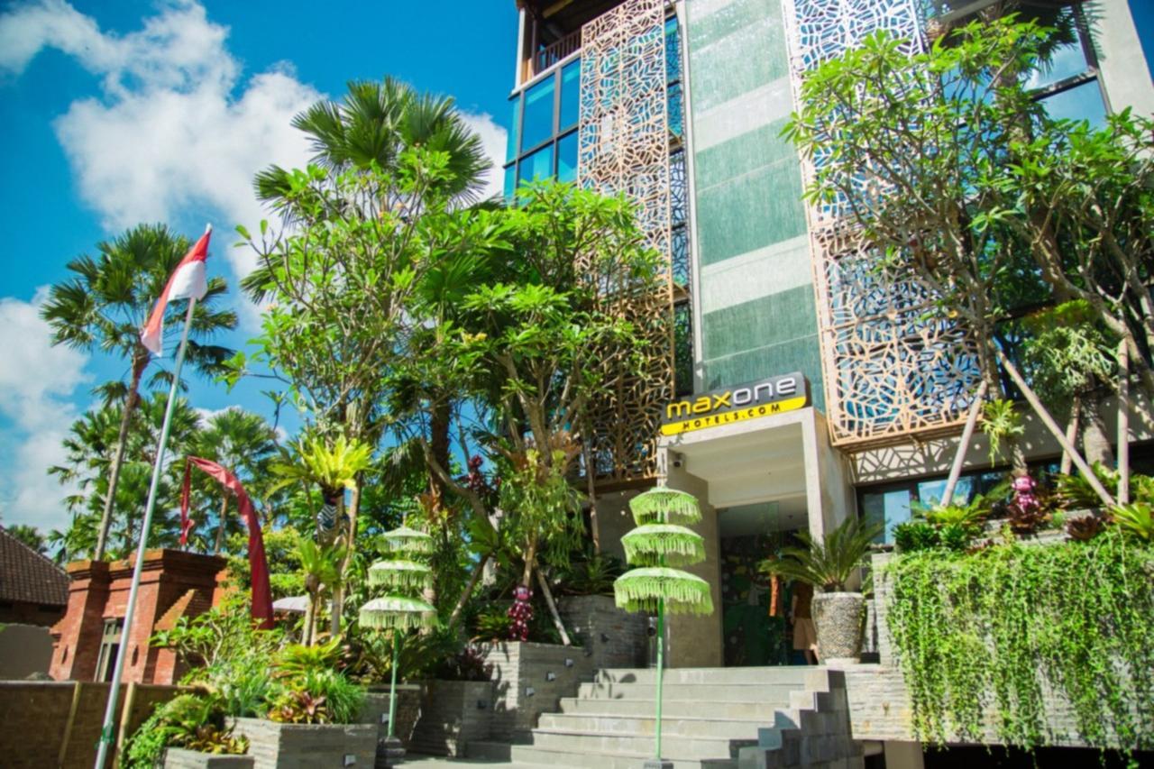 Maxonehotels At Ubud - Chse Certified Exterior photo